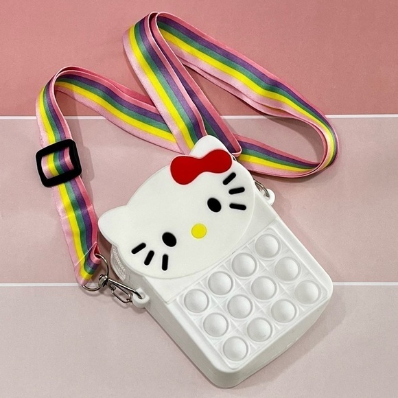Hello Kitty fidget bag - Picture 2 of 2